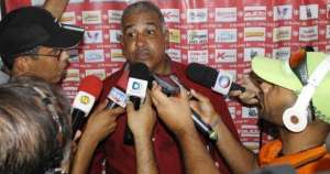 Série C: Ademir Fonseca muda formação do CRB às vésperas de decisão