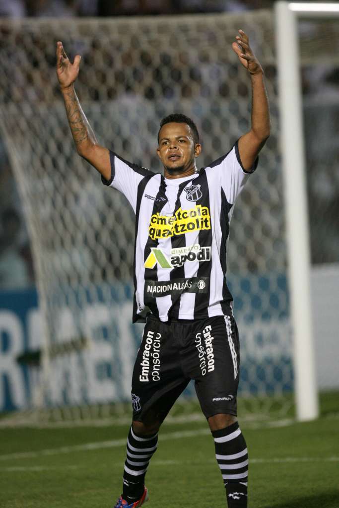 Bill é uma das dúvidas de Sérgio Soares no Ceará