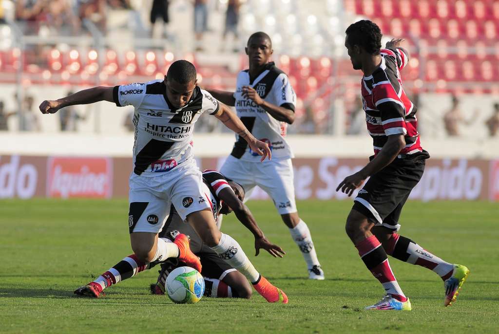Está difícil para a Ponte Preta de Guto Ferreira na Série B