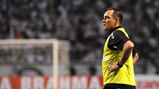 PC Gusmão quer vitória para manter o Bragantino longe do Z4