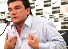 Sanches deixou o Corinthians com dívida de R$ 400 milhões