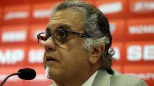 Aidar, presidente do São Paulo, ataca CBF e já reclama de convocação de Ganso