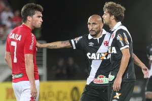 Série B: Decepcionado, Joel Santana vê 'atuação assustadora' do Vasco