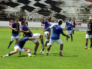 Série B: Santa Cruz tem desfalque de Renatinho e novidade de Natan de última hora