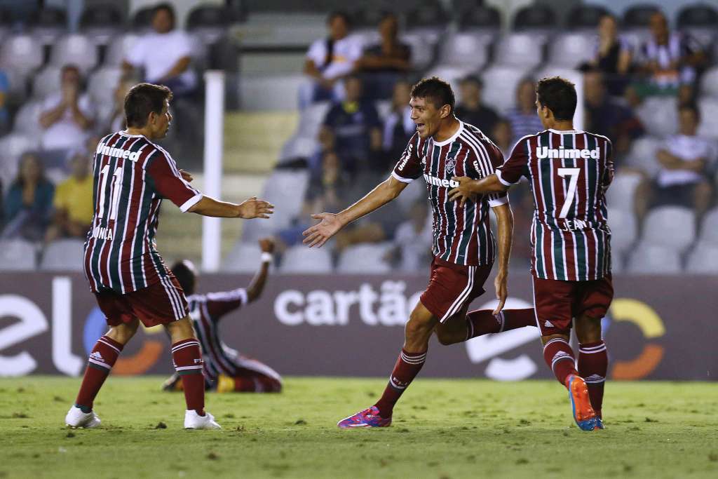 Edson marcou o gol da vitória do Fluminense sobre o Santos nesta quarta-feira