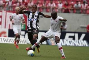 ABC x Paraná - Novo técnico tenta dar jeito no Mais Querido