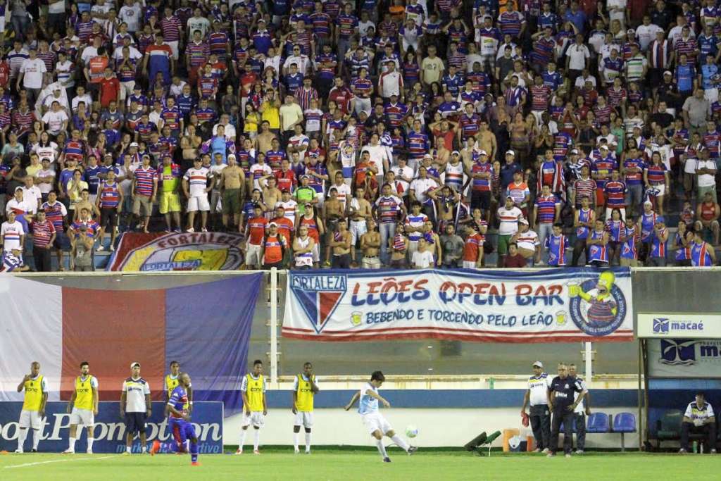 Torcida do Fortaleza compareceu no Rio e promete lutar a Arena Castelão