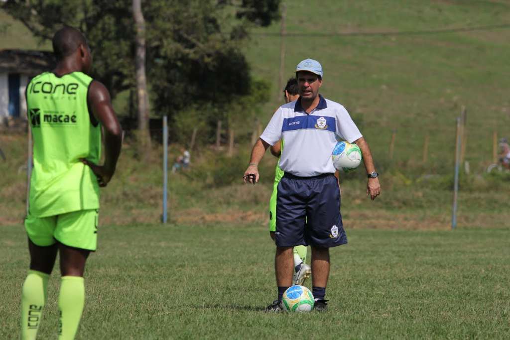 Junior Lopes mostra confiança no acesso do Macaé na Série C