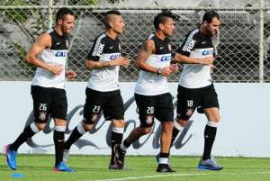 STJD reduz suspensão, mas Guerrero desfalca Corinthians contra Palmeiras
