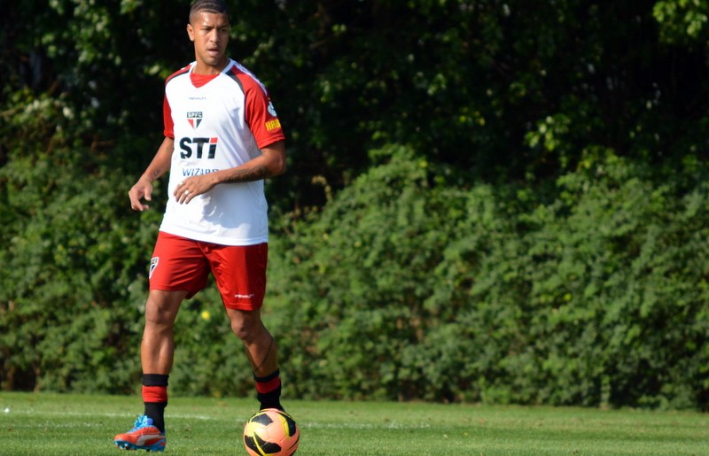 Antonio Carlos, do São Paulo, quer recorde como zagueiro artilheiro 3 0002050038730 img