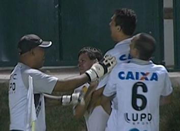 João Paulo saiu do banco e marcou os dois gols da vitória do ABC sobre o Paraná