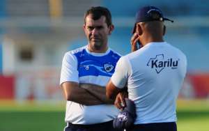 Série D: Após derrota para Brasil-RS no jogo de ida, jogadores do Londrina voltam aos treinos nesta segunda-feira