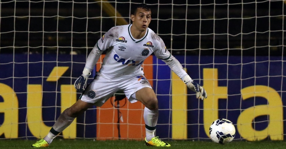 Danilo salvou a Chapecoense da derrota para o Santos