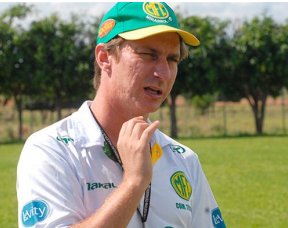 Exclusivo! Capivariano acerta com Ivan Baitello, ex-treinador de Botafogo, Mirassol e Oeste