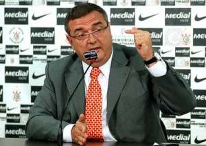 Corinthians processará torcedor que brigou no Itaquerão