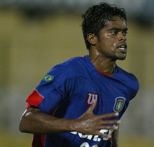 Fabrício Carvalho, o Vampirão, pode acertar com Cabofriense