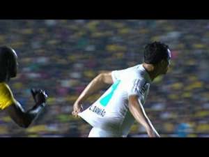 Leandro Damião é absolvido por simular puxão de camisa