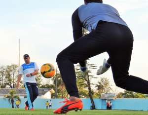 Série D: Londrina procura equilibrio entre ataque e defesa na semifinal