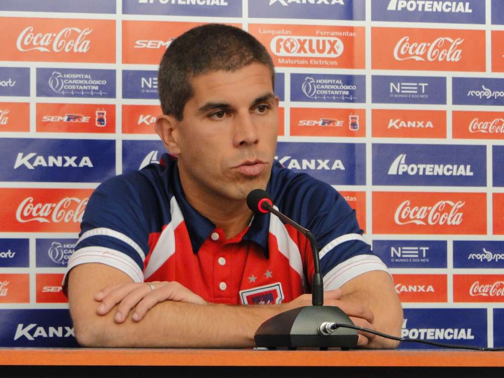 Ricardinho quer o Paraná em cima do Vasco da Gama