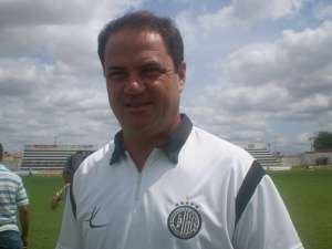 Vica, técnico do ASA na Série C, critica e diz que fórmula da competição não é justa