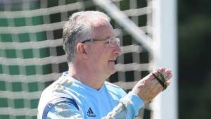 Com Valdivia e Wesley, Dorival faz treino 'fantasma' no Palmeiras