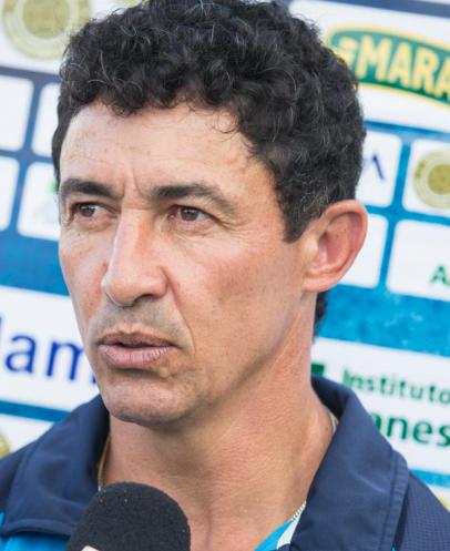 Betinho comenta a possibilidade de pênaltis contra o Tombense