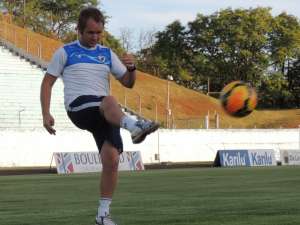 Série D: Roupeiro do Londrina deixa o hospital, mas segue em observação