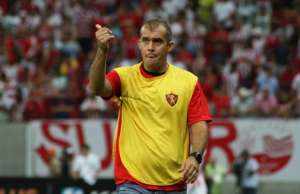 Títulos e permanência no Brasileirão: Eduardo Baptista comenta estreia como técnico no Sport