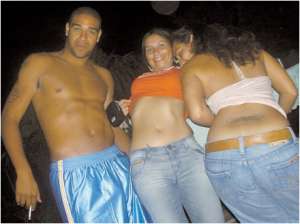 Ministério Público denuncia Adriano por tráfico de drogas e associação ao tráfico