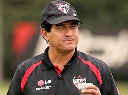 Muricy defende remarcação de jogo com Inter : 'Teríamos que dar W.O.'