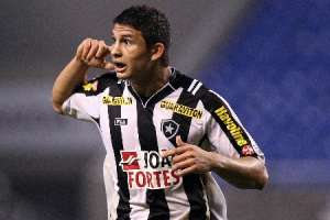 BOMBA! Botafogo pode perder 6 pontos no Brasileirão por dívida a rival da degola