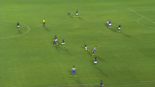 Em trama rápida, Goiás abriu o placar com o jovem atacante Erik