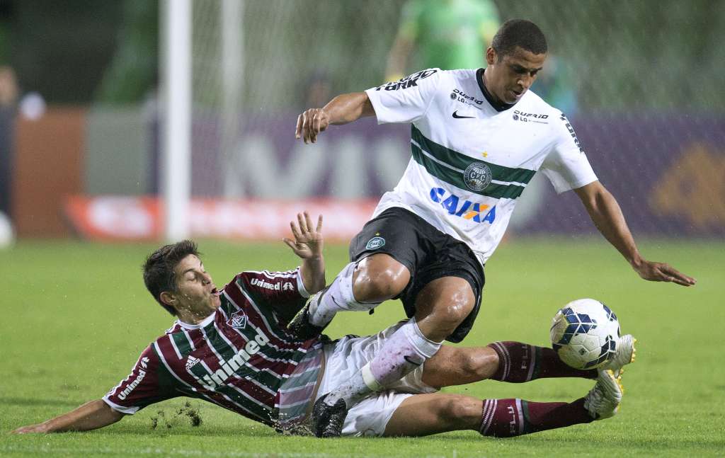 Seleção do Brasileirão vem com pentacampeões e trio de meias 3 0002050042091 img