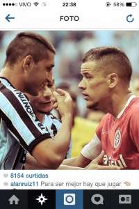 Polêmico, Alan Ruiz, Héroi do Gre-Nal provoca D'Alessandro no Instagram