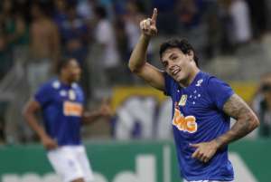 Minas no Futebol: Cruzeiro planejado e Atlético revigorado com Levir Culpi