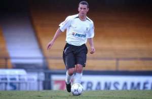 Ex-Ponte Preta, Piá inicia carreira de técnico em time da Série B do Paulista