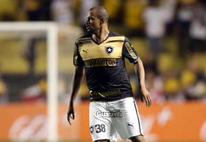 STJD revisa pena e Airton desfalca Botafogo em três jogos