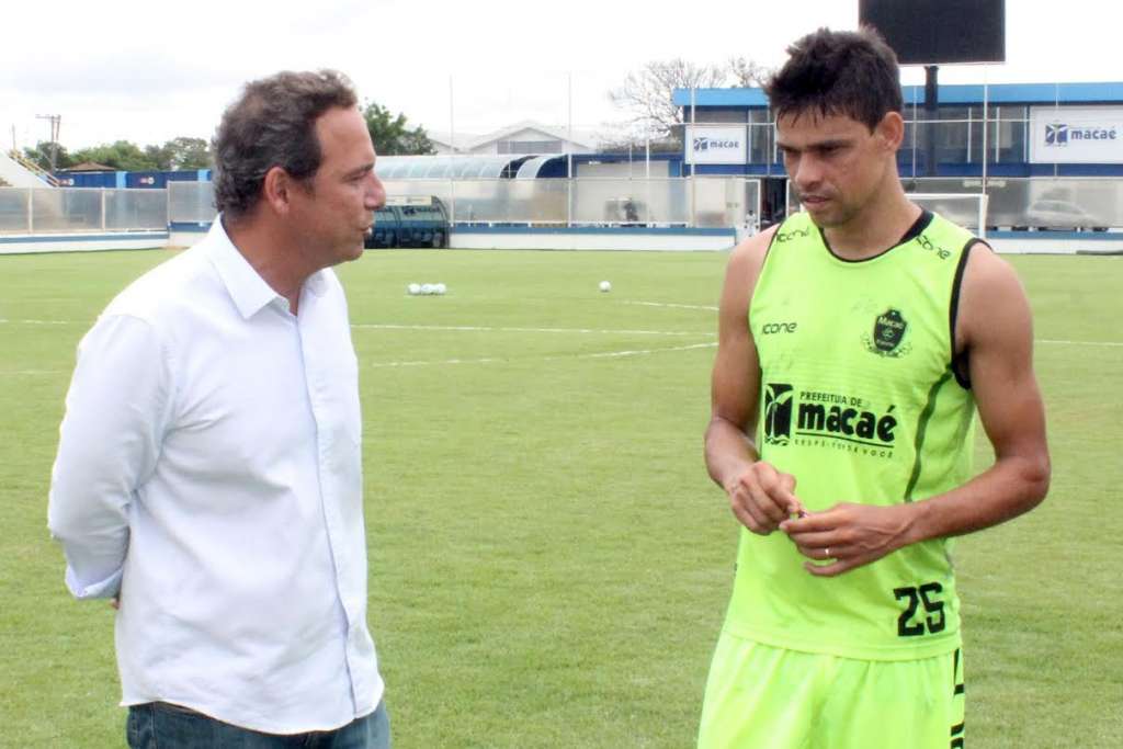 Gedeil foi parabenizado pelo prefeito de Macaé