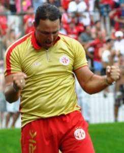 América-RN 2 x 0 Icasa – Roberto Fernandes vai se esforçando para livrar mais um time da degola