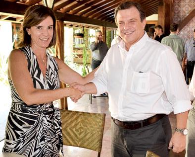 Eliane Garcia e o presidente da Map Mall, Márcio Malamud, que vai ser o gestor do Uberlândia  - Foto: Luiz Crosara/Divulgação