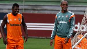 Henrique volta a treinar e pode reforçar o Fluminense