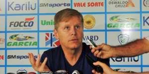 Polêmica! Londrina reclama de cotas e promete 