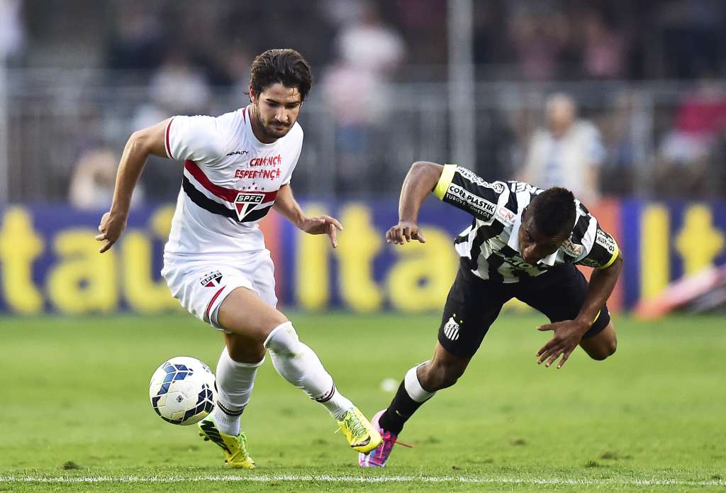 No 1º turno, no Morumbi, São Paulo venceu o Santos por 2 a 1