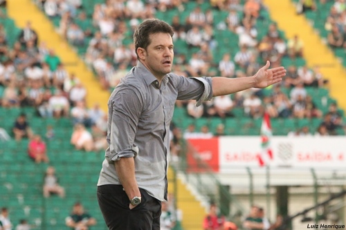 Argel realizou algumas alterações no Figueirense