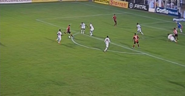 Oeste vence Náutico e se garante fora do Z4