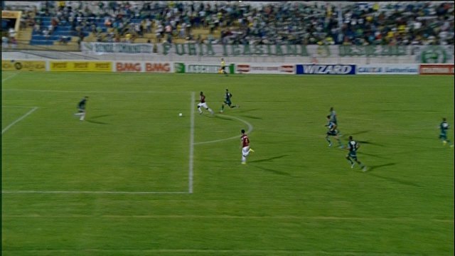 Em contragolpe letal, Adaílton fez o segundo depois de belo passe de Thiaguinho