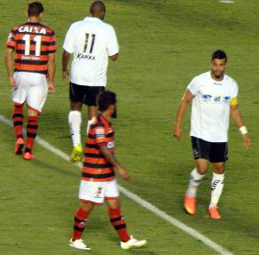 Atlético-GO ganhou meio-campo e venceu o Bragantino, no Serra Dourada