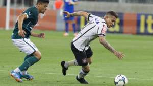 Corinthians tem vantagem no histórico, mas fora de casa não vence o Goiás desde 2001