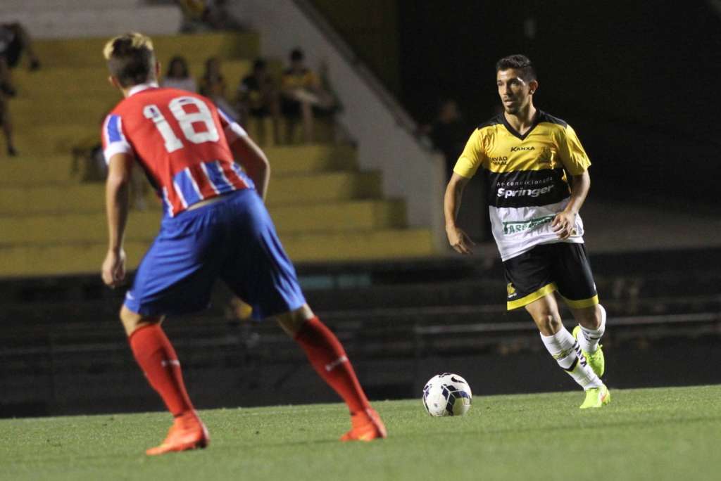 Bahia vence Criciúma e ganha fôlego na luta contra Z4