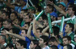 Após estreia e derrota, arena palmeirense ainda precisa de ajustes